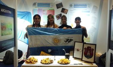 ¡¡¡Un Stand bien argentino!!! de General Roca al mundo.