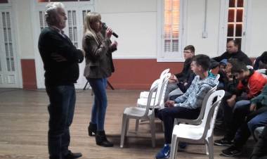 Fragmento de la Charla sobre prevención de la violencia infantil en el Fútbol.