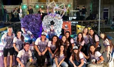 Gran cierre de los Festejos 149° Aniversario de General Roca con el Desfile de Farándulas y Carrozas.