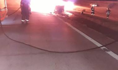 3 Salidas de Bomberos Voluntarios Gral. Roca este fin de semana.
