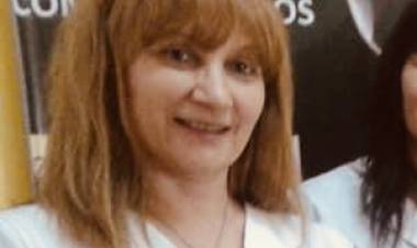 Con mucho dolor y tristeza Gral. Roca despide a la docente Liliana Perfumo. “Seño Lili dejaste una huella en cada uno de nosotros”.