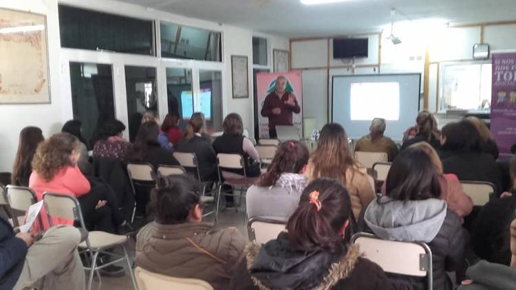 Charla Informativa sobre "Convivencia Escolar, Bullying y Acoso"